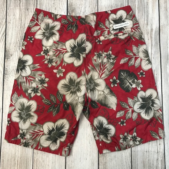 Abercrombie & Fitch Red Green Swim Trunks Size 30 - Picture 2 of 4